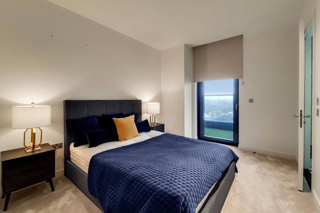 Flat to rent in Bagshaw Building, Canary Wharf, London
