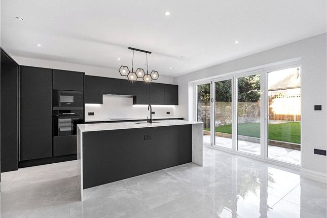 Reception/Kitchen