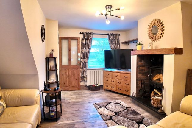18, Elmwood Grove, Tredegar photo 2
