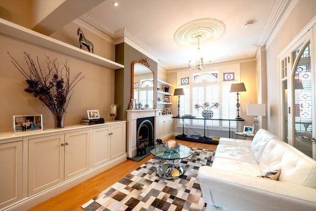 54, Bovingdon Road, London photo 2
