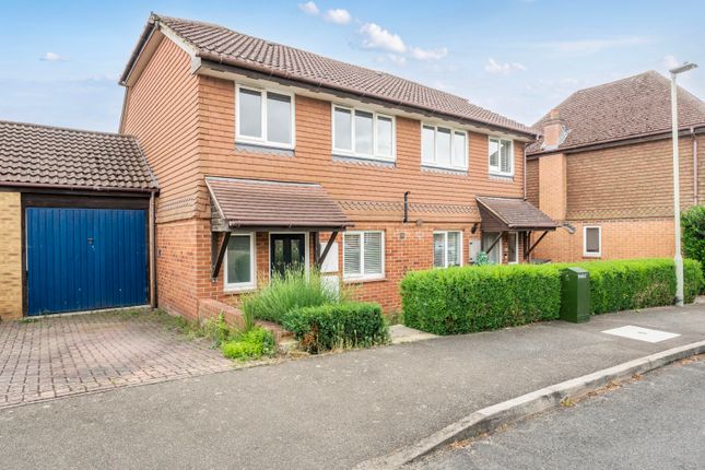 Thumbnail Semi-detached house to rent in Broad Hinton, Twyford, Reading, Berkshire