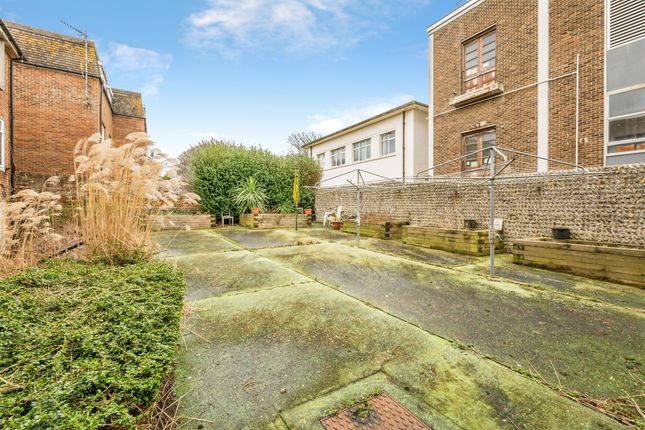 24, East Street, Seaford photo 2