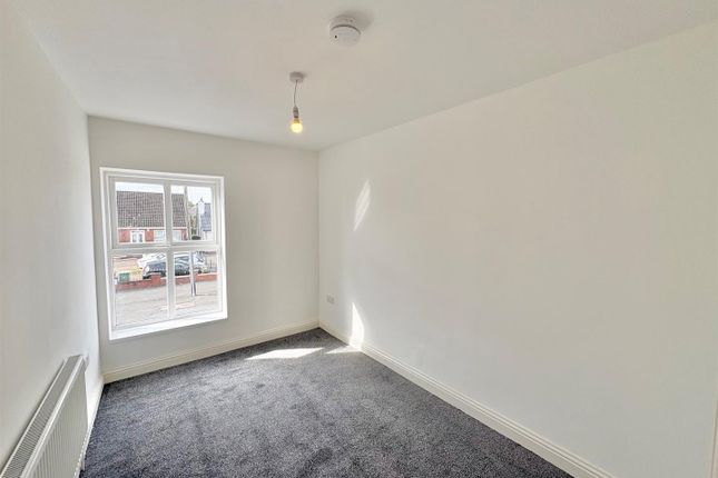 198, Leigh Road, Leigh photo 3