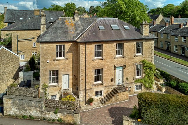 Thumbnail Detached house for sale in Hill View, Chipping Norton, Oxfordshire