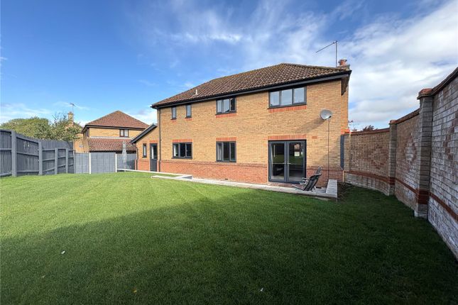 39, The Leys, Northamptonshire photo 2