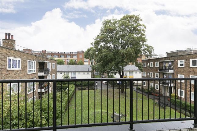 110, Somerford Grove Estate, London photo 2