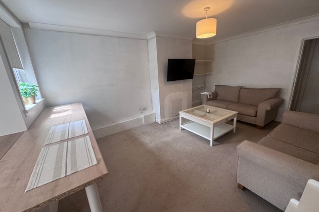 19 Craigievar Place, Aberdeen photo 3