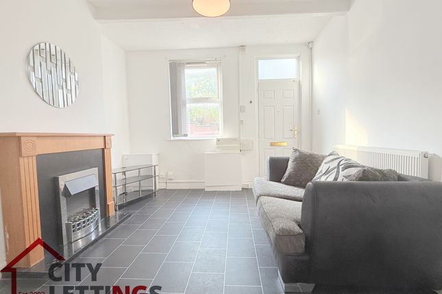 166, Northgate, New Basford photo 2