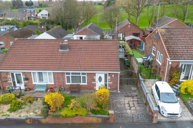 2-bed house on 13 Hillside Avenue, Newton-Le-Willows, £190,000