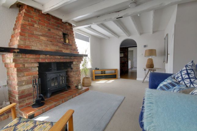 1 Bowling Green Cottage, Sway Road, Lymington photo 4