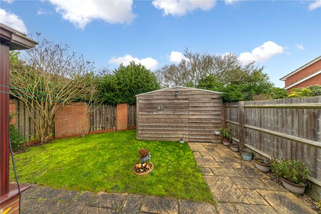 5, Norwood Lane, Buckinghamshire photo 4