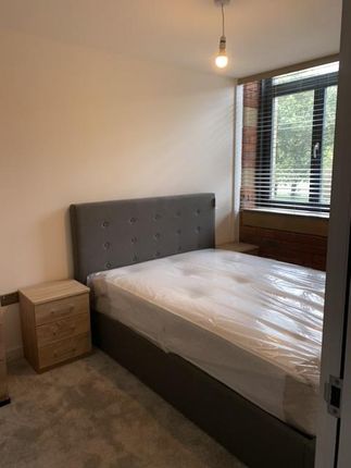 Flat to rent in Conditioning House, Cape Street, Bradford