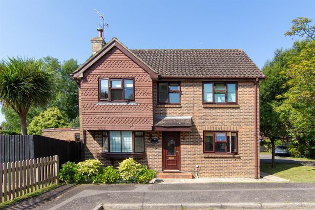 32 Charlwood Rd - Front.Jpg