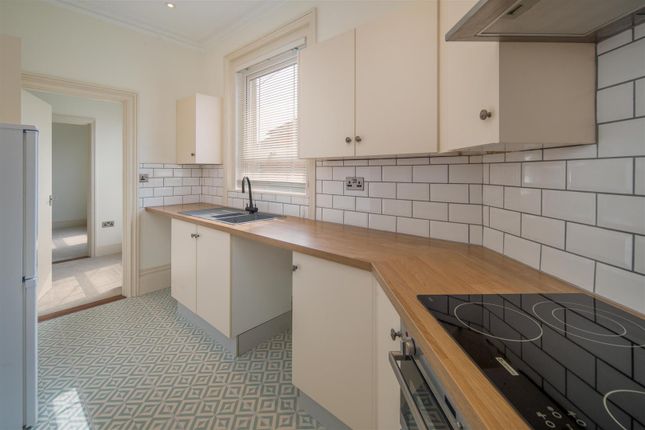 53A Chichester House, High Street, Bembridge photo 4