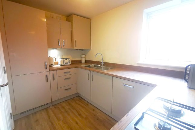 322, Dowsell Way, Bristol photo 3