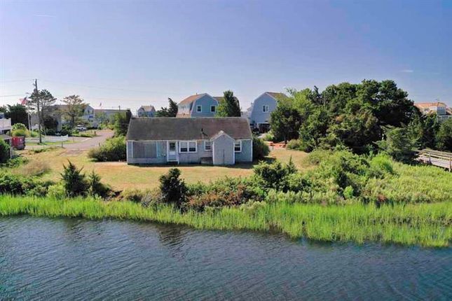 Property for sale in 34 Short Beach Road, Barnstable, Massachusetts, 02632, United States Of America