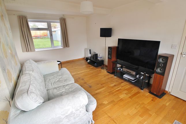 88, Merchistoun Road, Waterlooville photo 4