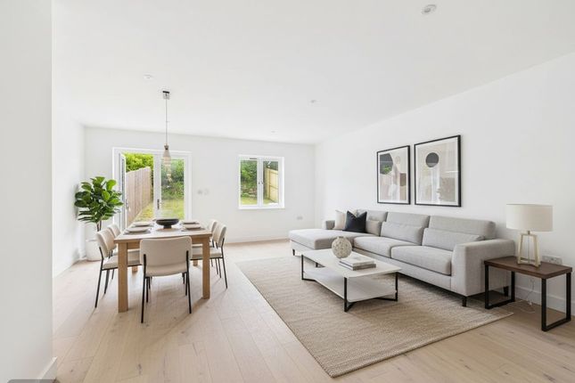 4, Teg Lowarth, Redruth photo 4