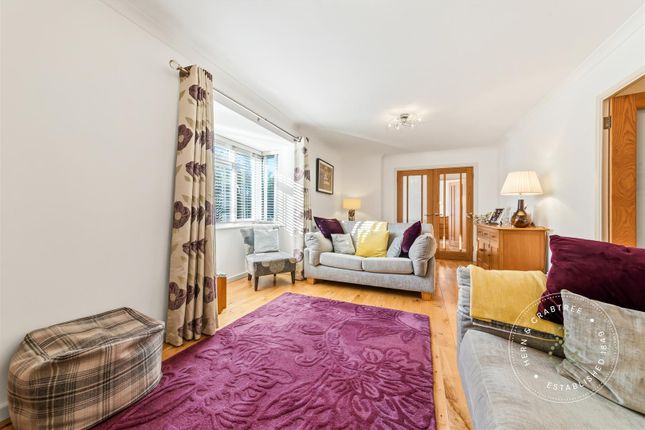Tangmere Drive, Cardiff photo 4