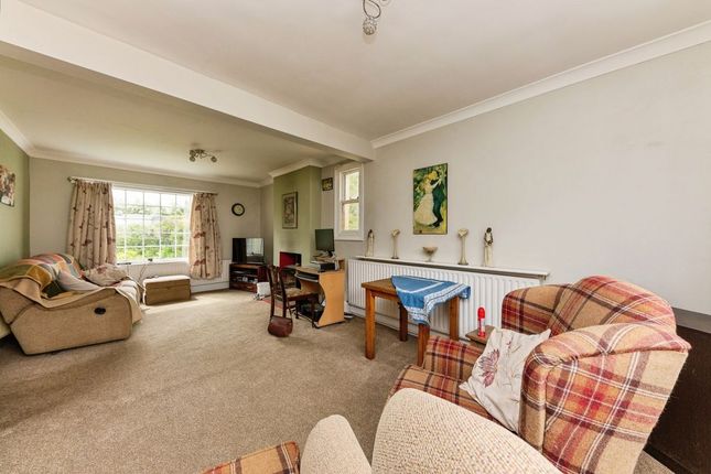 Barfield, Legbourne Road, Louth photo 4