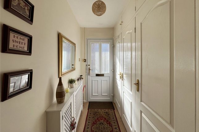 8, Dunster Close, Somerset photo 4