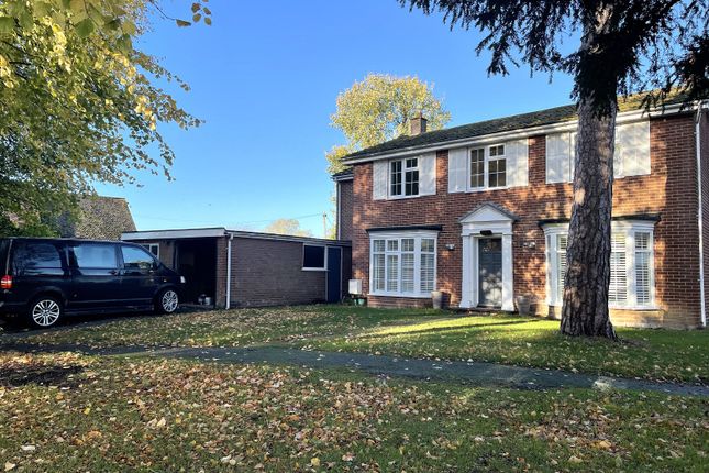 East Hills, Cranfield photo 2