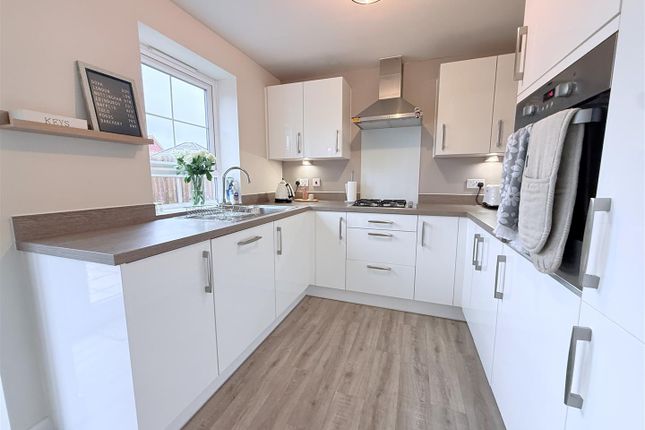 19, Widnall Drive, Bingham photo 2