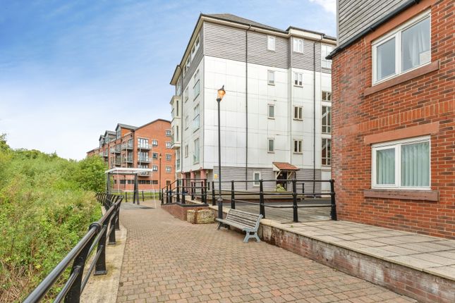 1 The Wharf,, New Crane Street, Cheshire photo 2
