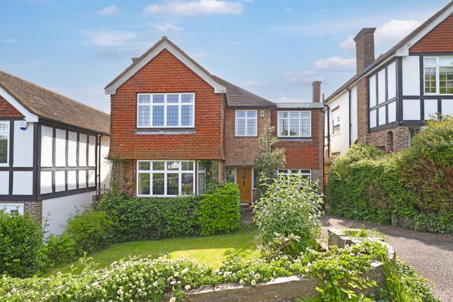 Thumbnail Detached house for sale in Stony Path, Loughton, Essex