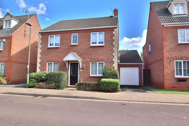 4-bed house on 40, Wigeon Lane, Tewkesbury, £375,000