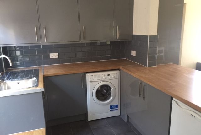 49 Harefield Road, Southampton photo 3