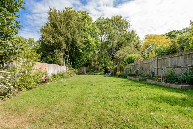 41a Mowbray Road, London photo 4