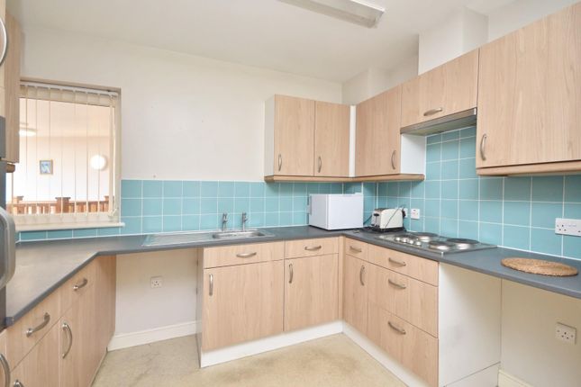 46 Waverley Gardens, Queens Road, Bristol photo 4