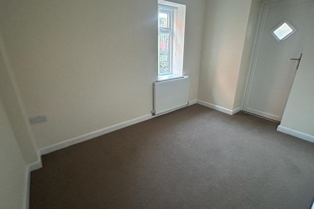 Flat 2, 140, Liverpool Road, Manchester photo 4