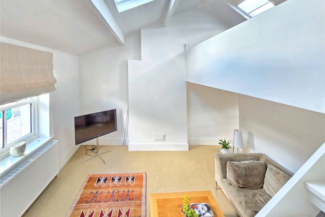 12, Daisy Hill, Rossendale photo 2