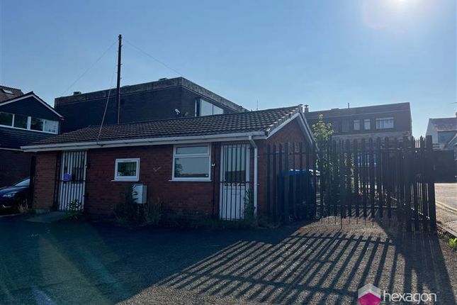Office to let in Offices At Rear Of Heath Lane, Oldswinford, Stourbridge