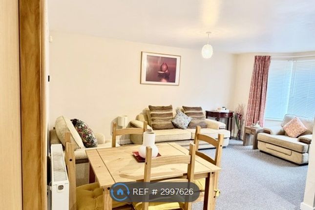 2-bed flat on Houston Gardens, Chapelford Village Great Sankey, Warrington, £999/mo