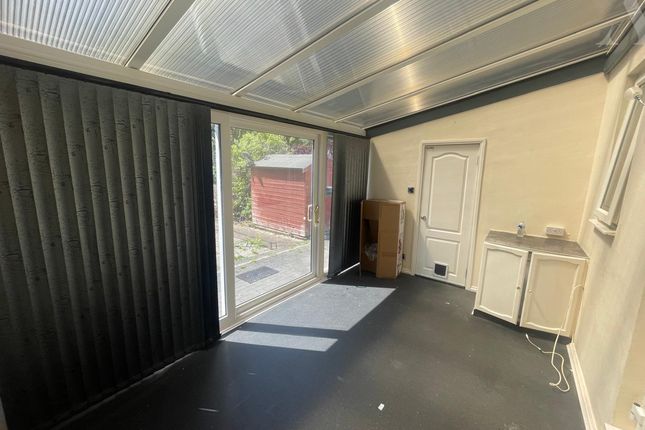 149 Bucklands End Lane, Birmingham photo 4
