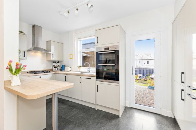 31, Allan Park Drive, Edinburgh photo 4