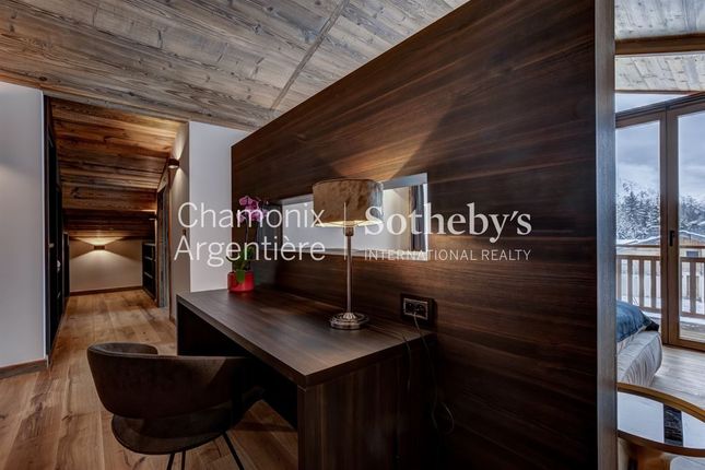Detached house for sale in Argentière, 74400 Chamonix, France