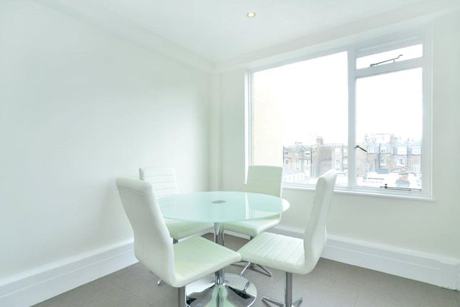 Flat 10,, Wyndham House, Marylebone photo 3