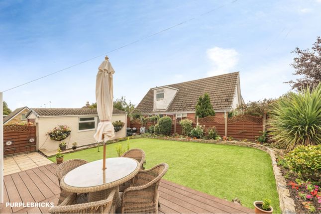3, Lady Heton Grove, Mirfield photo 4