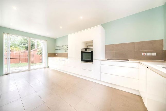 122, Langton Way, London photo 2