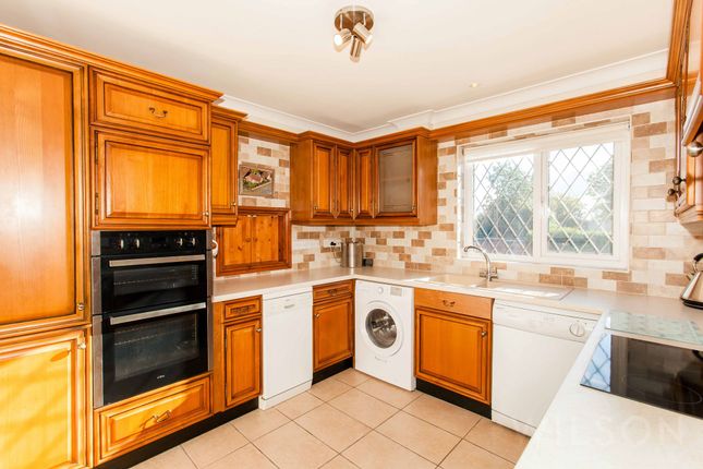 99 Church Lane, Chesterfield photo 2