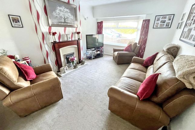 37, Roseberry Crescent, Stockton-on-Tees photo 3