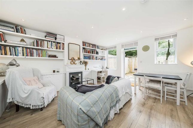 Thumbnail Flat for sale in Brookmill Road, London