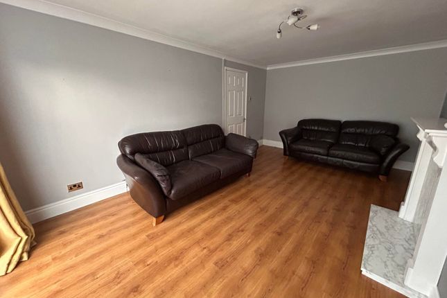 108, Elmridge, Skelmersdale photo 5
