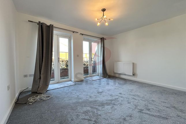 4, Underwood Court, Leicester photo 5