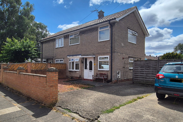2-bed house on 26, Nightingale Avenue, Darlington, £100,000