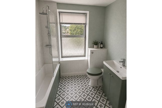 Flat B, Trenance Road, St Austell photo 5